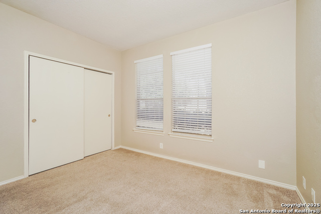 Listing photo id 9 for 730 Butler  