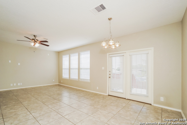 Listing photo id 2 for 730 Butler  