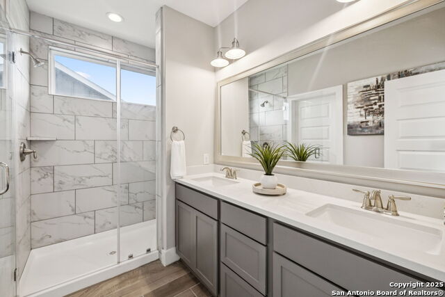 Image 43 of 49 For 1511 Sandalwood Ln #10 E