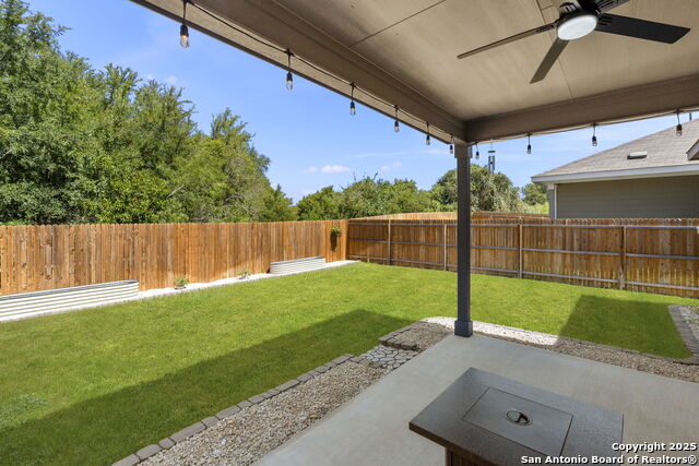 Listing photo id 30 for 223 Kinsley  