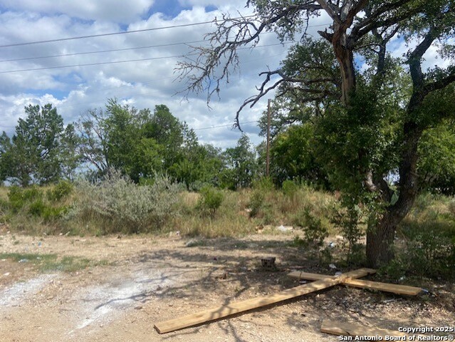 Image 7 of 23 For 127 Olmos Creek