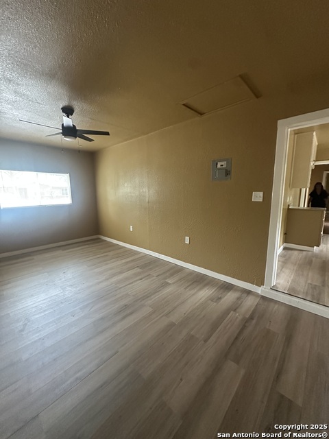 Image 11 of 14 For 218 Chelsea