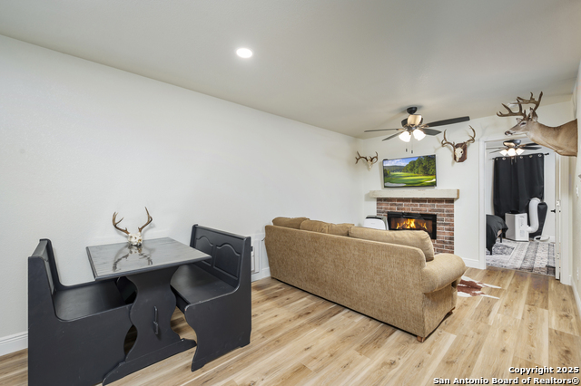 Listing photo id 35 for 136 Elm Country