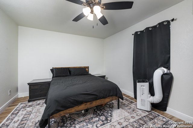 Listing photo id 37 for 136 Elm Country