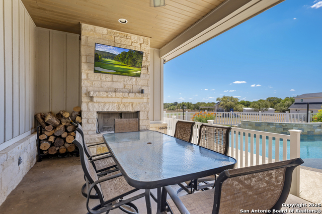 Listing photo id 42 for 136 Elm Country