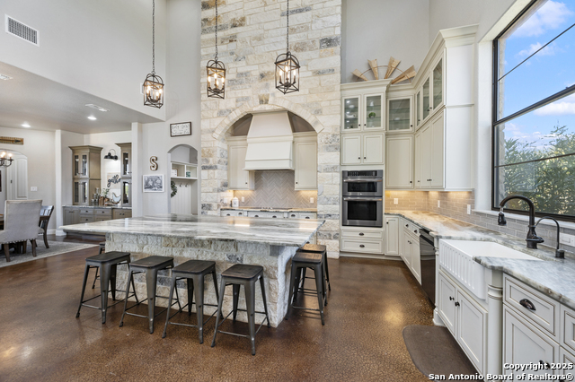 Listing photo id 6 for 136 Elm Country