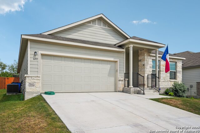 Details for 633 Oleander, Seguin, TX 78155