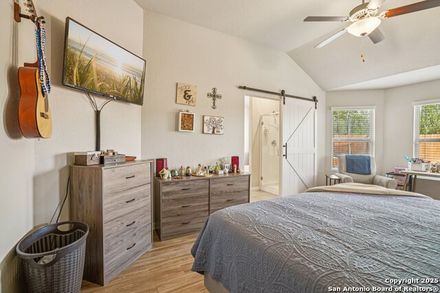 Image 22 of 42 For 633 Oleander