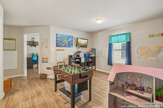 Image 31 of 42 For 633 Oleander