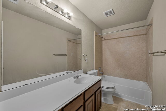 Image 32 of 41 For 13002 Moselle