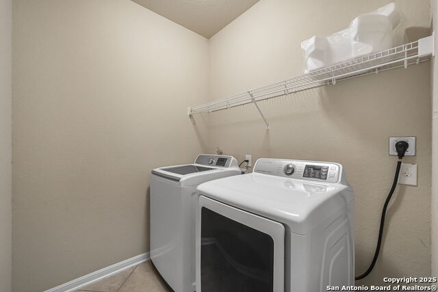 Image 33 of 41 For 13002 Moselle