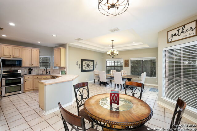 Image 18 of 55 For 256 Deer Cross Ln