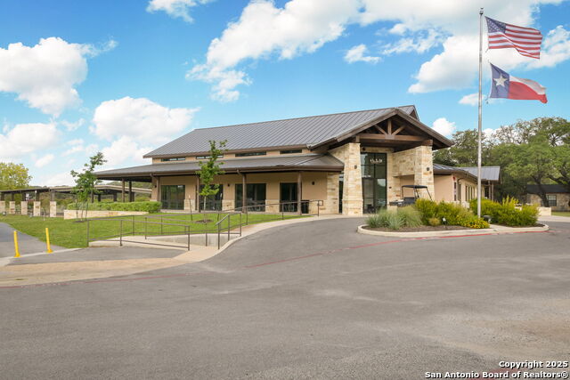 Image 43 of 55 For 256 Deer Cross Ln