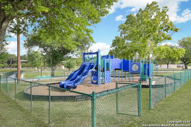 Image 47 of 55 For 256 Deer Cross Ln