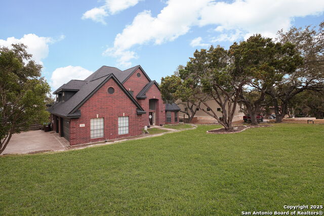 Image 5 of 55 For 256 Deer Cross Ln