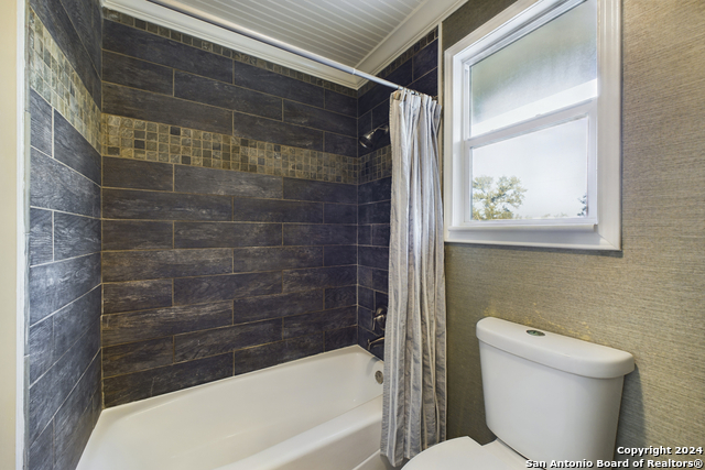 Image 30 of 41 For 8614 Brookhaven St
