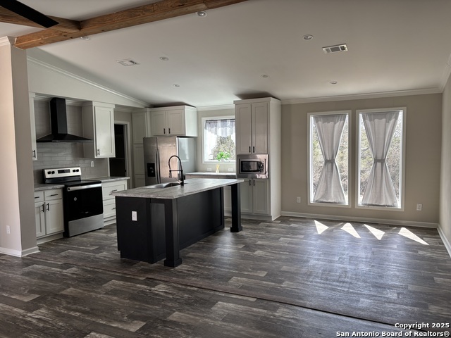 Image 4 of 12 For 320 Fawn