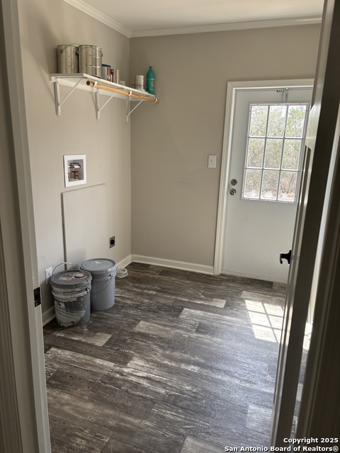 Image 7 of 12 For 320 Fawn