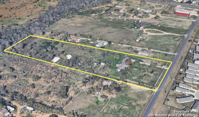 Image 2 of 4 For 13709 Henze Rd