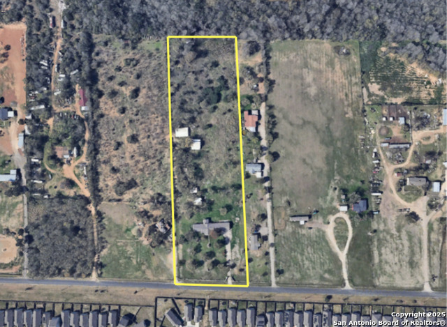 Image 4 of 4 For 13709 Henze Rd