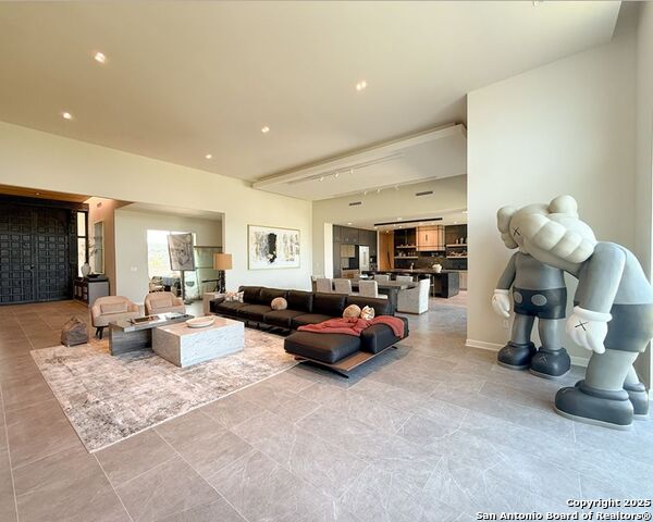 Listing photo id 24 for 24108 Tres Arroyos