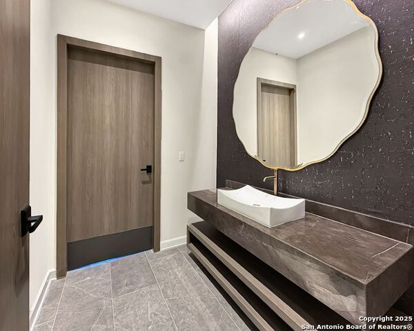 Listing photo id 35 for 24108 Tres Arroyos