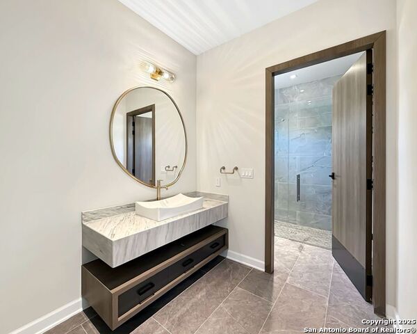 Listing photo id 36 for 24108 Tres Arroyos