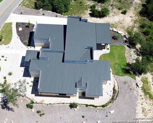 Listing photo id 38 for 24108 Tres Arroyos