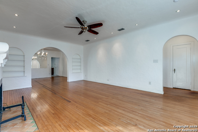 Image 6 of 29 For 365 Club