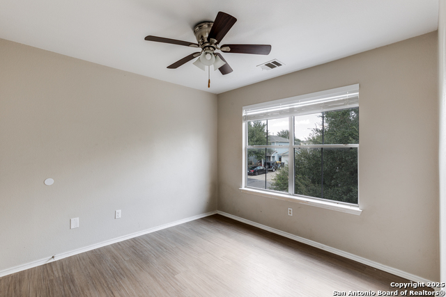 Listing photo id 18 for 11812 Lima  