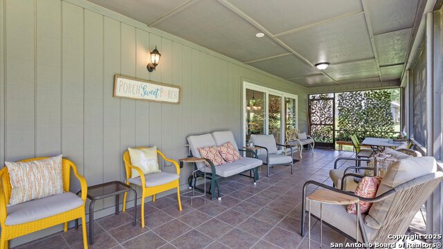 Image 26 of 57 For 3704 Scenic Dr.