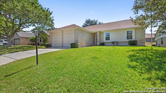 Image 3 of 57 For 3704 Scenic Dr.