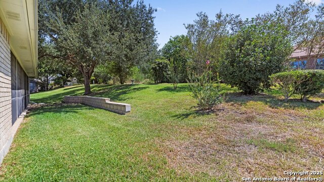 Image 33 of 57 For 3704 Scenic Dr.