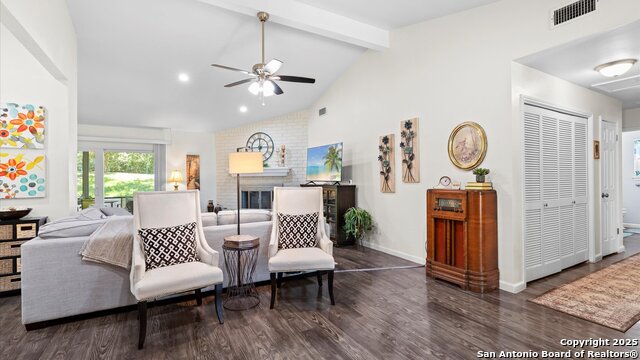 Image 6 of 57 For 3704 Scenic Dr.