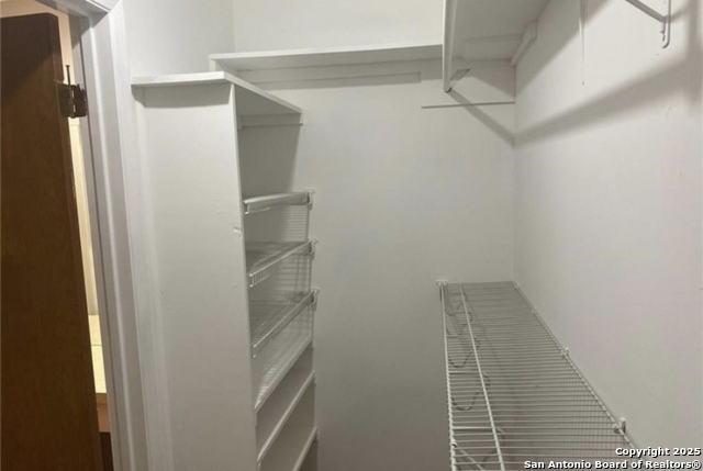 Image 15 of 23 For 200 Uecker