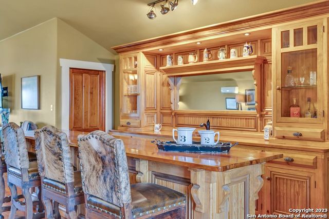 Image 30 of 42 For 16547 Gable Rd E