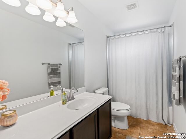 Image 16 of 24 For 24722 Crescent Run