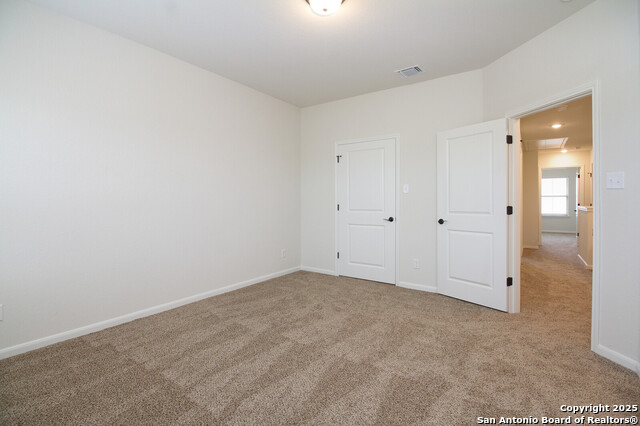 Image 10 of 16 For 13910 Enzo Gate  102