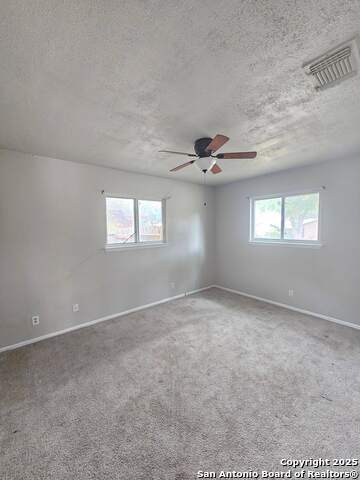 Image 10 of 14 For 7501 Leafy Hollow