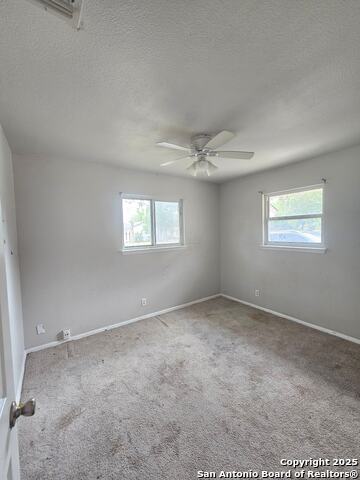 Image 11 of 14 For 7501 Leafy Hollow