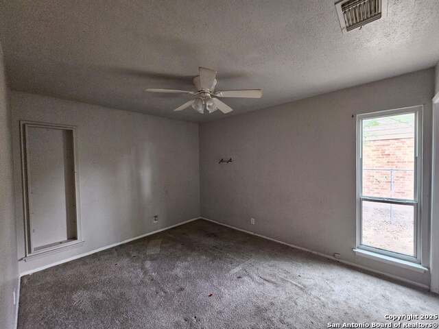 Image 12 of 14 For 7501 Leafy Hollow