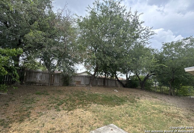 Image 13 of 14 For 7501 Leafy Hollow