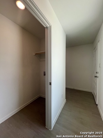 Image 16 of 66 For 9183 Colonel Trail