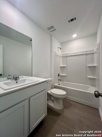 Image 27 of 66 For 9183 Colonel Trail