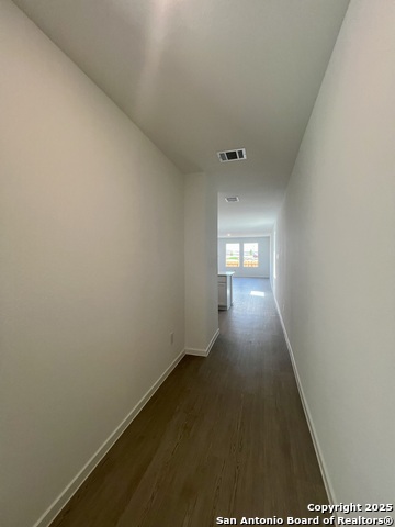 Image 31 of 66 For 9183 Colonel Trail