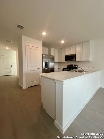 Image 34 of 66 For 9183 Colonel Trail