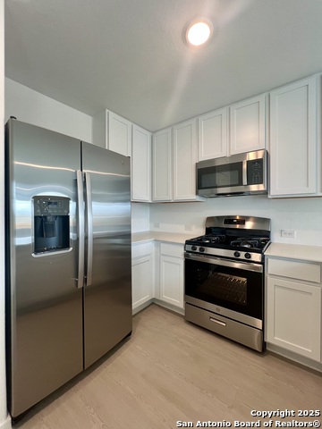 Image 37 of 66 For 9183 Colonel Trail