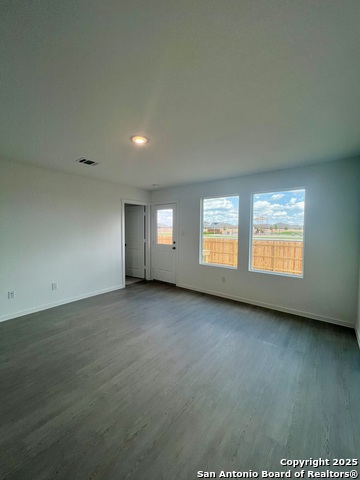 Image 49 of 66 For 9183 Colonel Trail