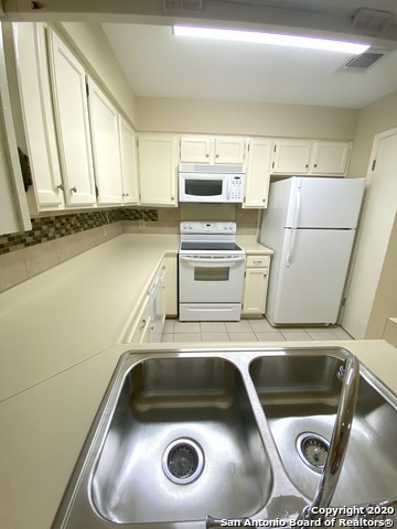 Image 7 of 13 For 8531 Stonebridge 1