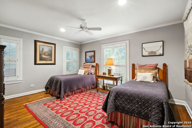 Listing photo id 36 for 620 Mandalay E